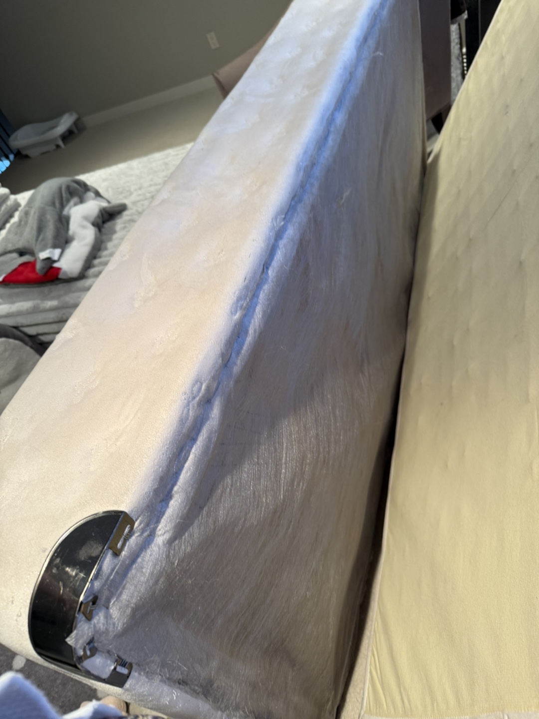 Split King box spring set - photo 2