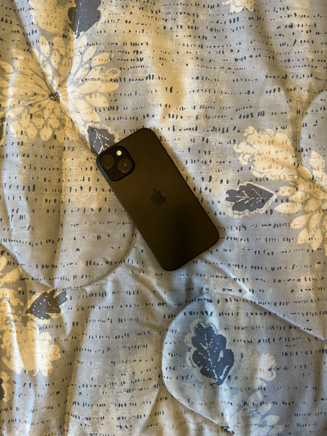 iPhone 15 256GB - Perfect Condition - photo 3