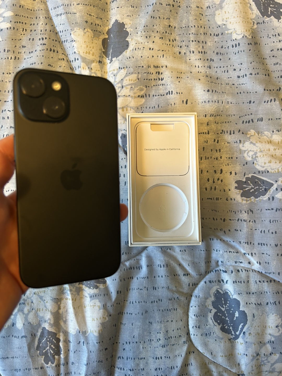 iPhone 15 256GB - Perfect Condition - photo 2