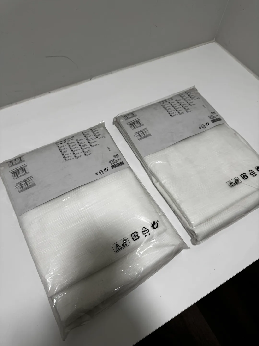 IKEA GJERTUD Curtains - White - 4 Panels image indicator(3)