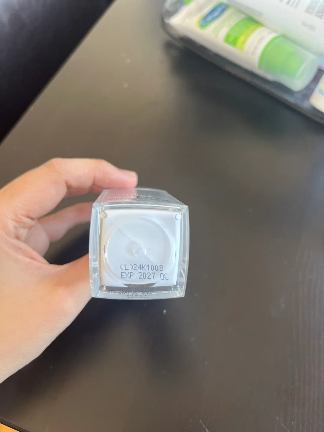 Marcelle CC Cream Crème SPF 35 - Medium image indicator(2)