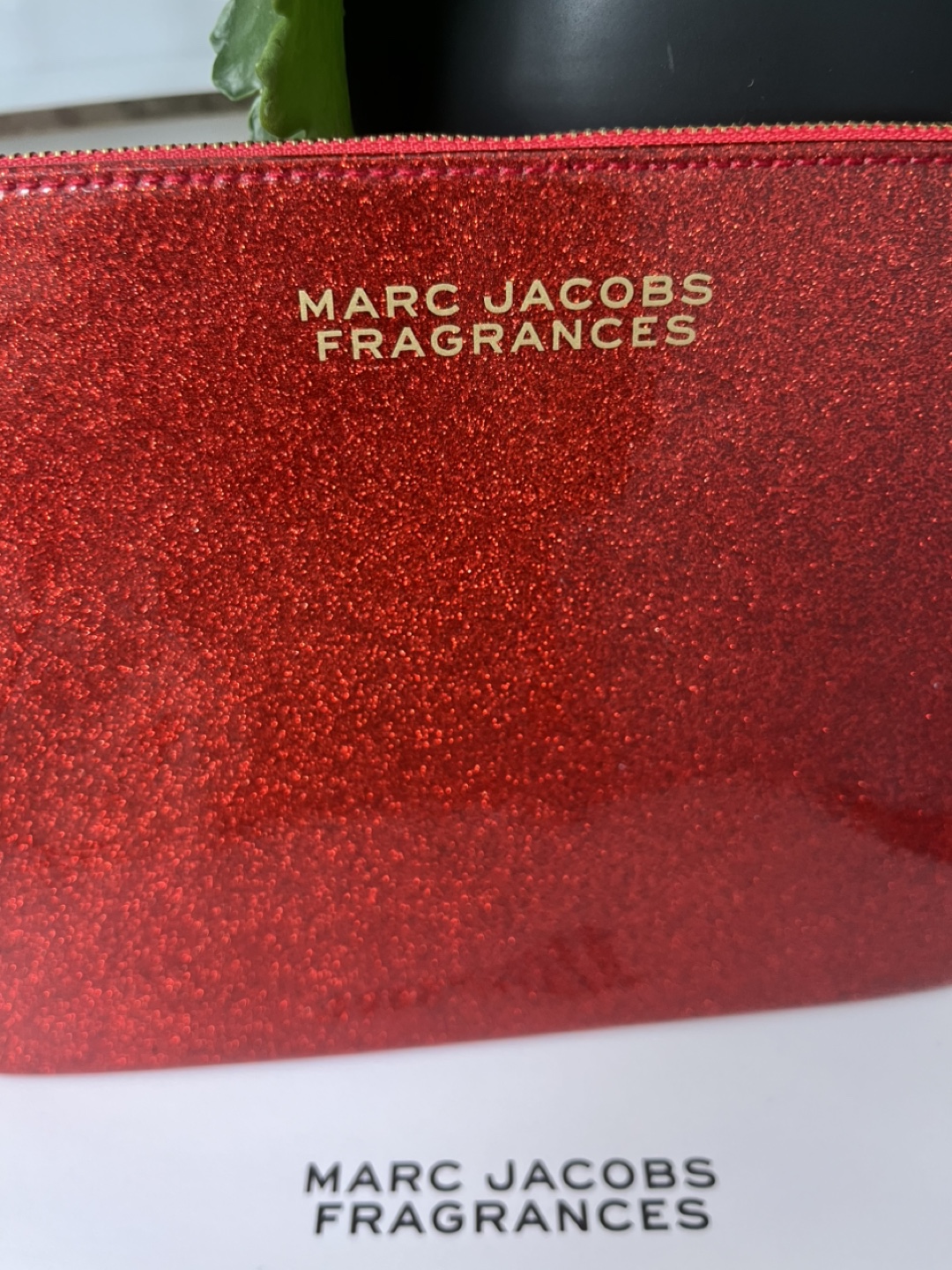 Marc Jacobs Fragrances Red Glitter Cosmetic Pouch - photo 3