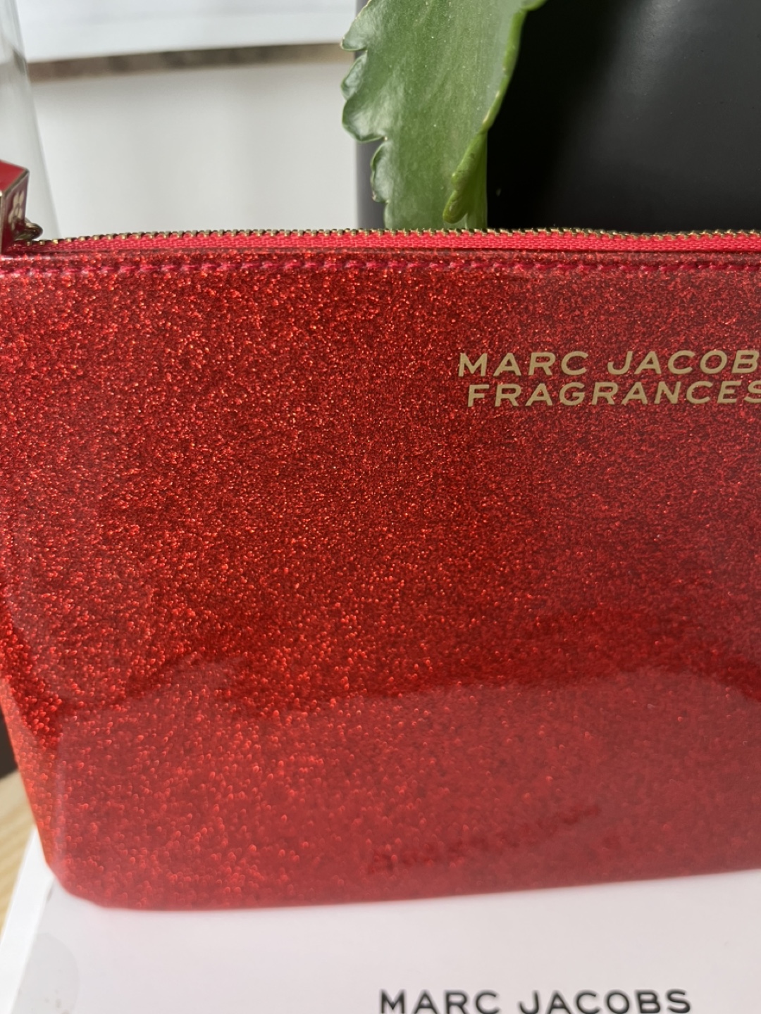 Marc Jacobs Fragrances Red Glitter Cosmetic Pouch - photo 2