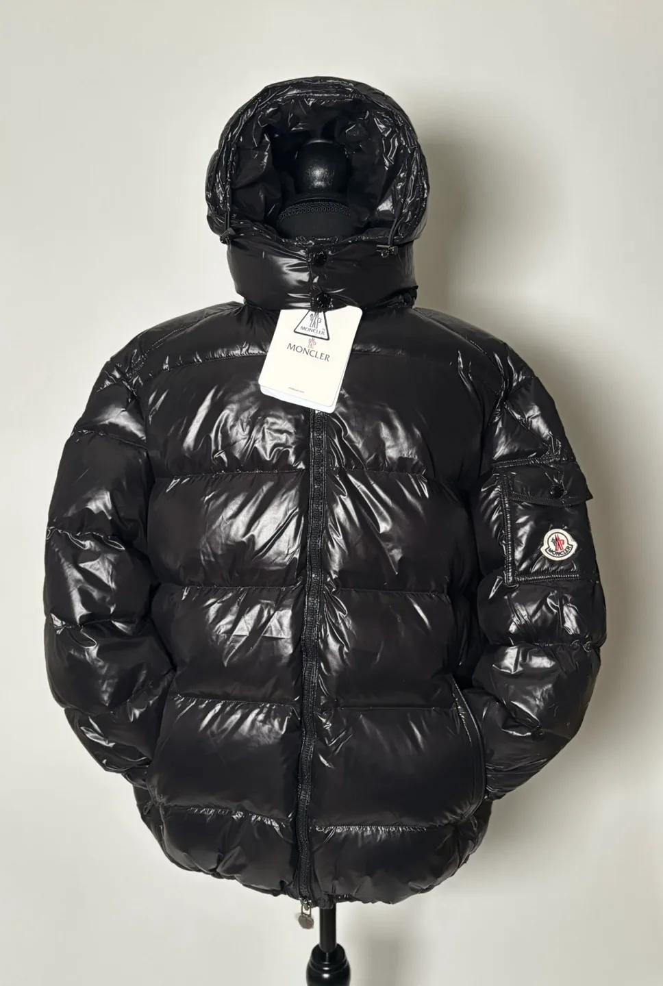 Men's Moncler Black Down Puffer Jacket image indicator(3)