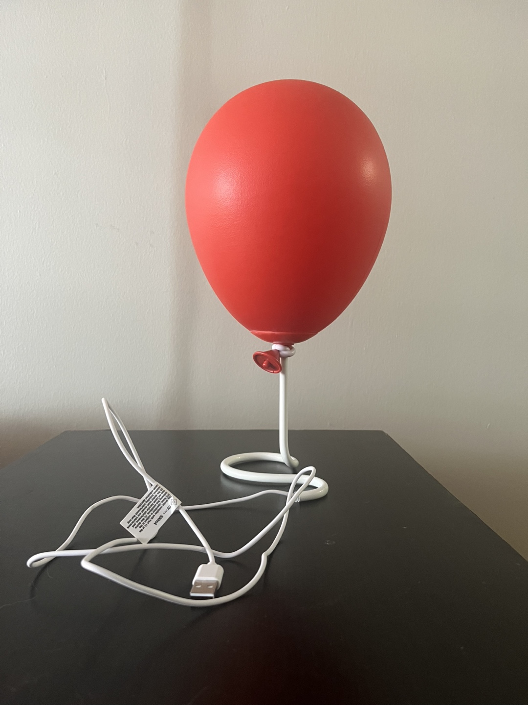 Red Balloon Lamp