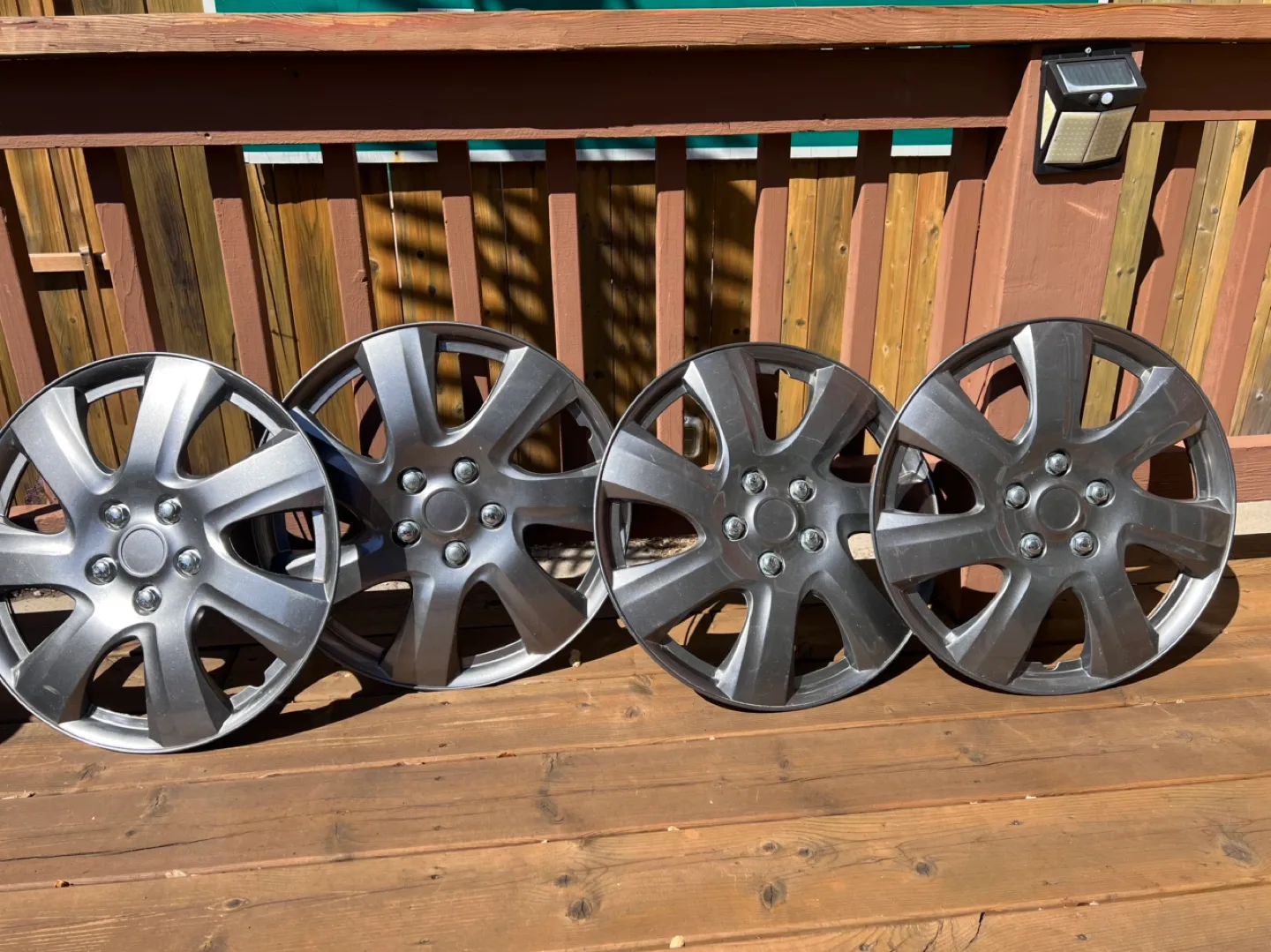 Set of 4 - 17" Wheel Covers image indicator(2)