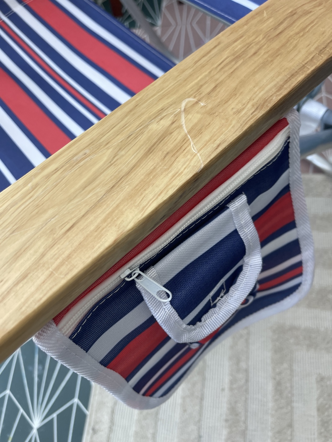 Set of 2 Red, Folding Beach Chair with Side Pockets - photo 4