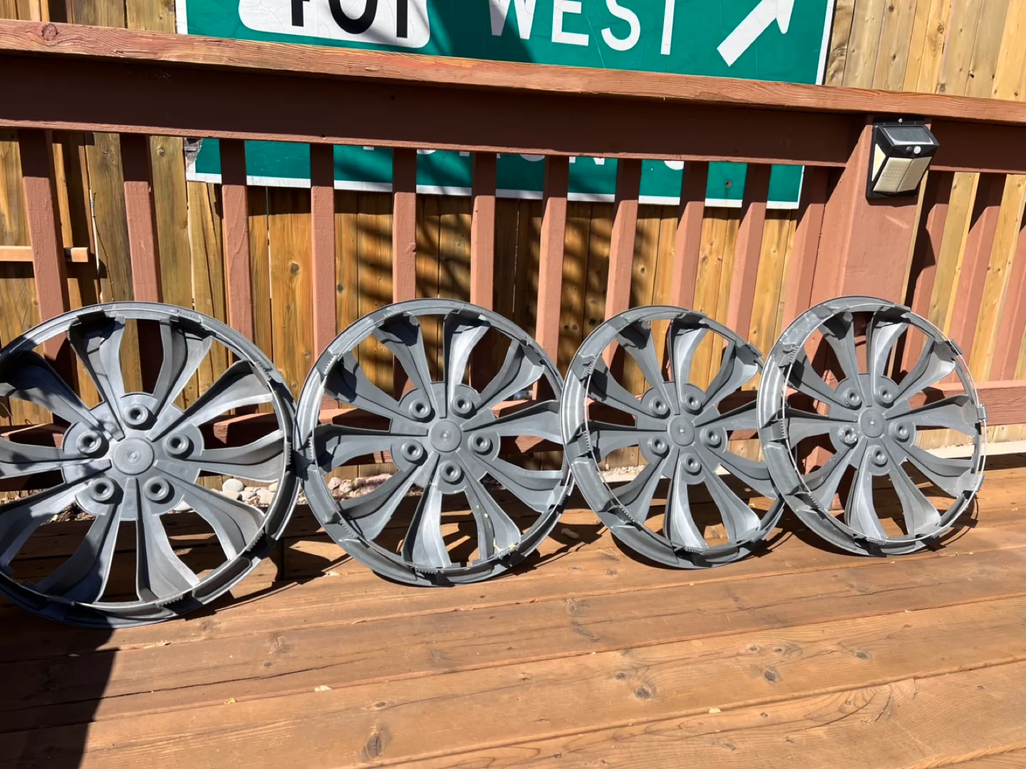 Spyder Performance Wheel Covers 17” image indicator(3)