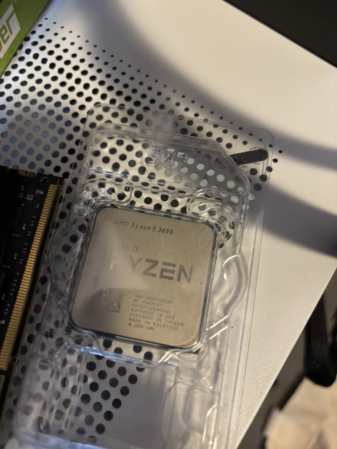 Decent pc set, GTX 1660 super, ryzen 5 3600, ddr4 32GB RAM - photo 3