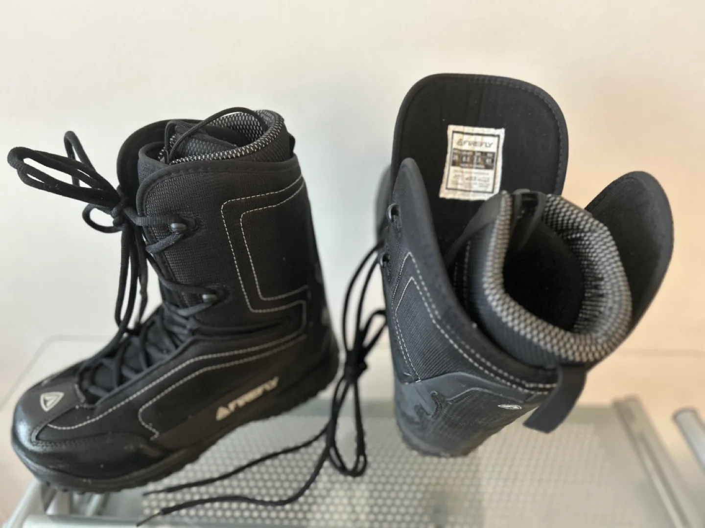 Firefly Snowboard Boots - In Men’s Size  8.5