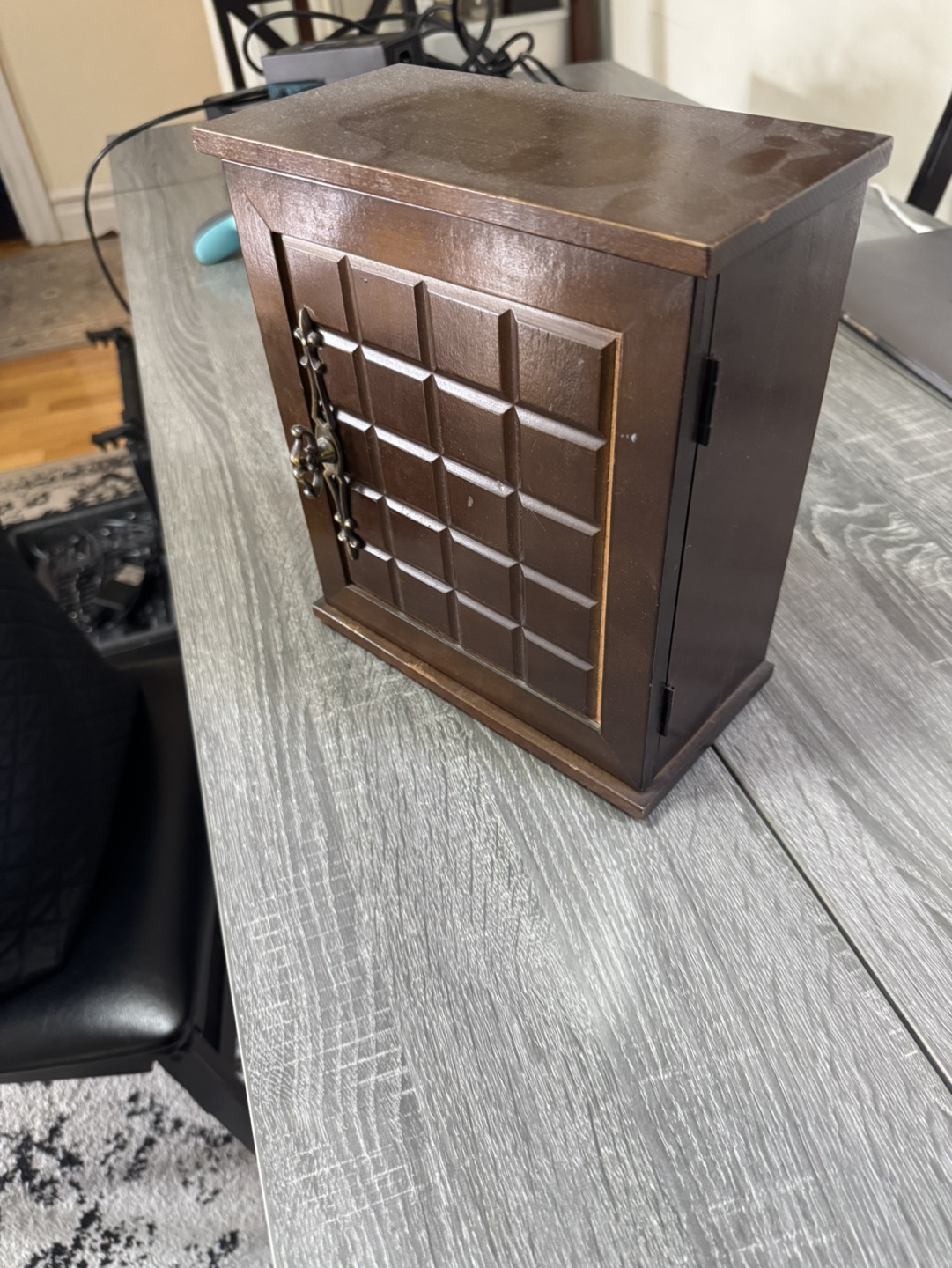 Vintage Wooden Box - photo 2