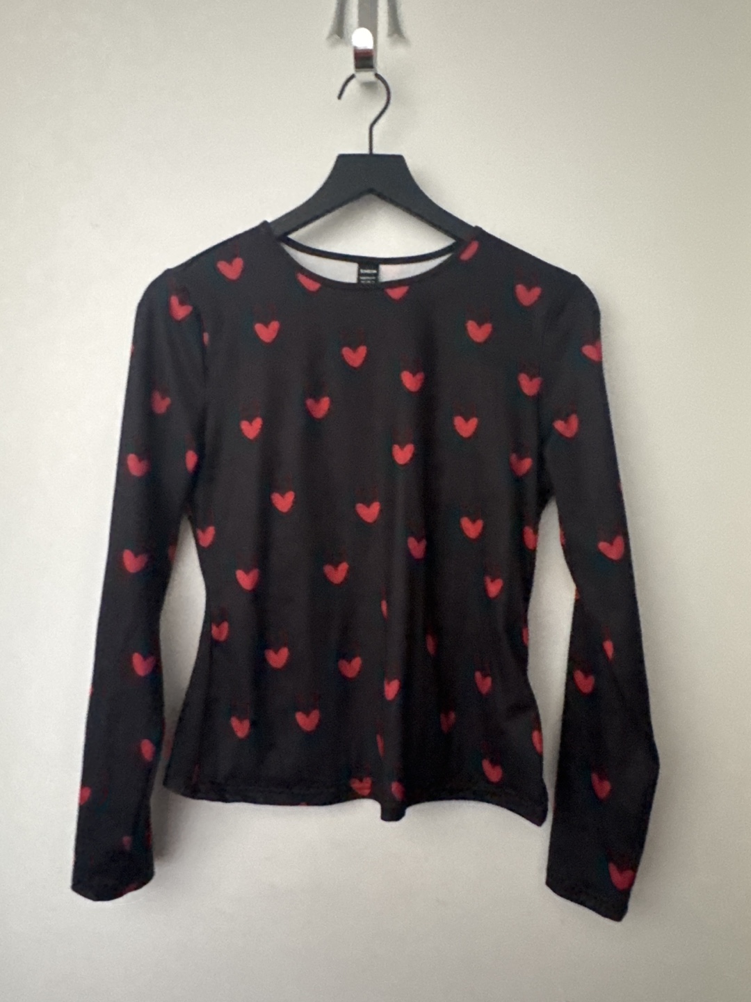 Long Sleeve Heart Print Top
