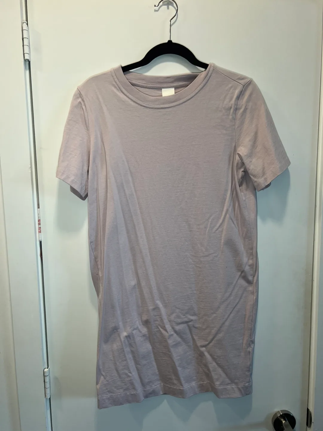 H&M Lilac T-Shirt Dress image indicator(2)