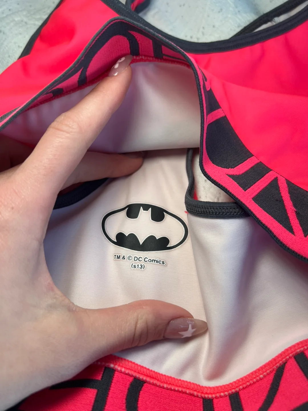 Under Armour Batman Sports Bra - Medium image indicator(3)