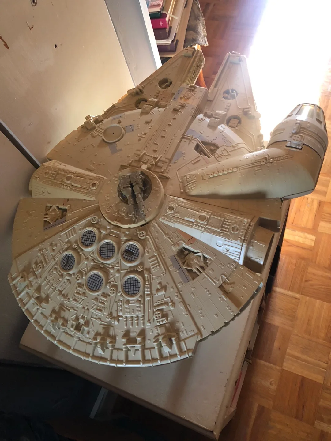 Star Wars Vintage 1983 RotJ Millennium Falcon image indicator(4)