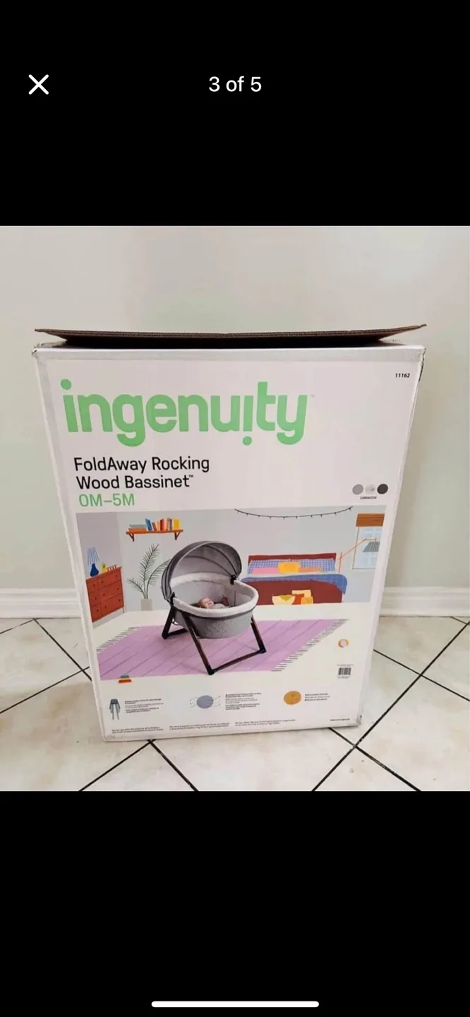 Brand new Bassinet in box image indicator(3)