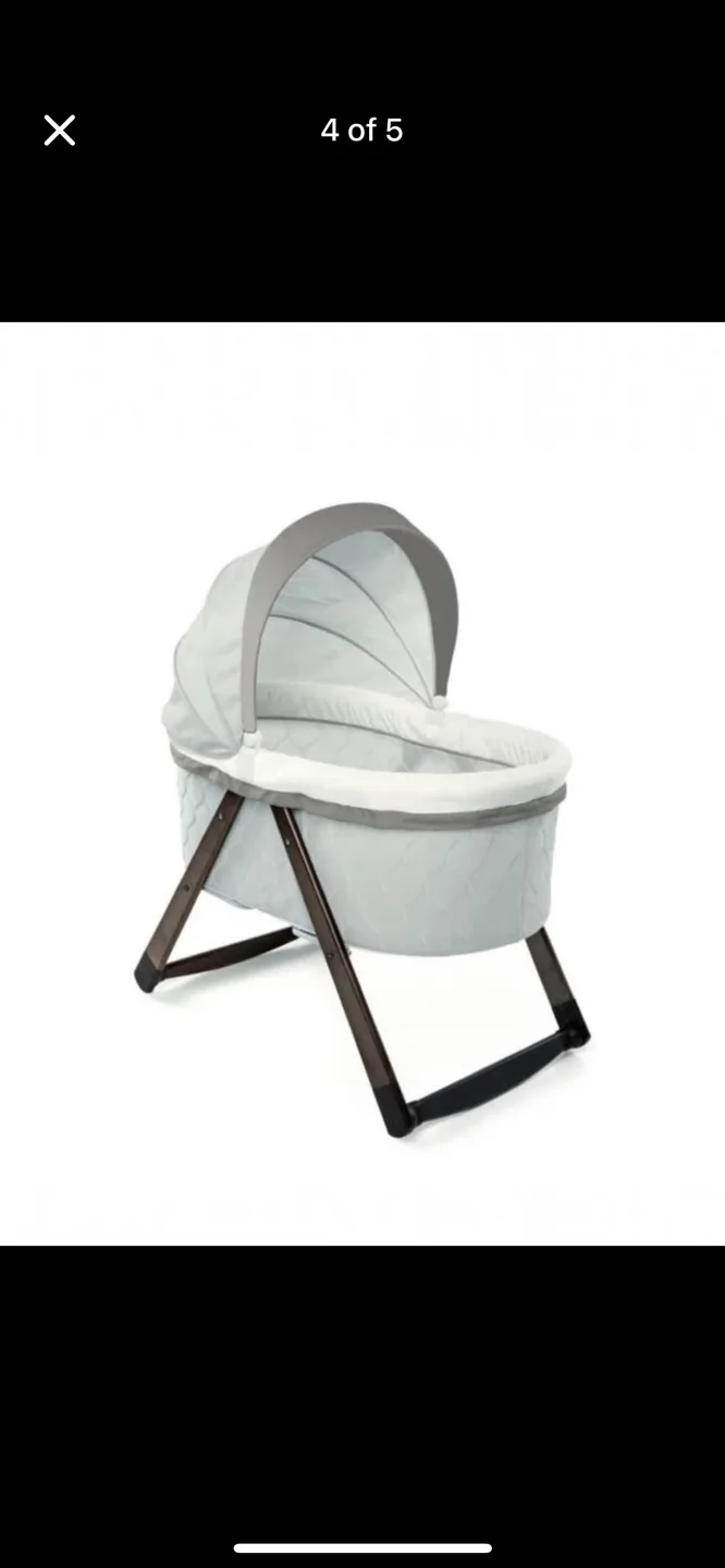 Brand new Bassinet in box image indicator(4)