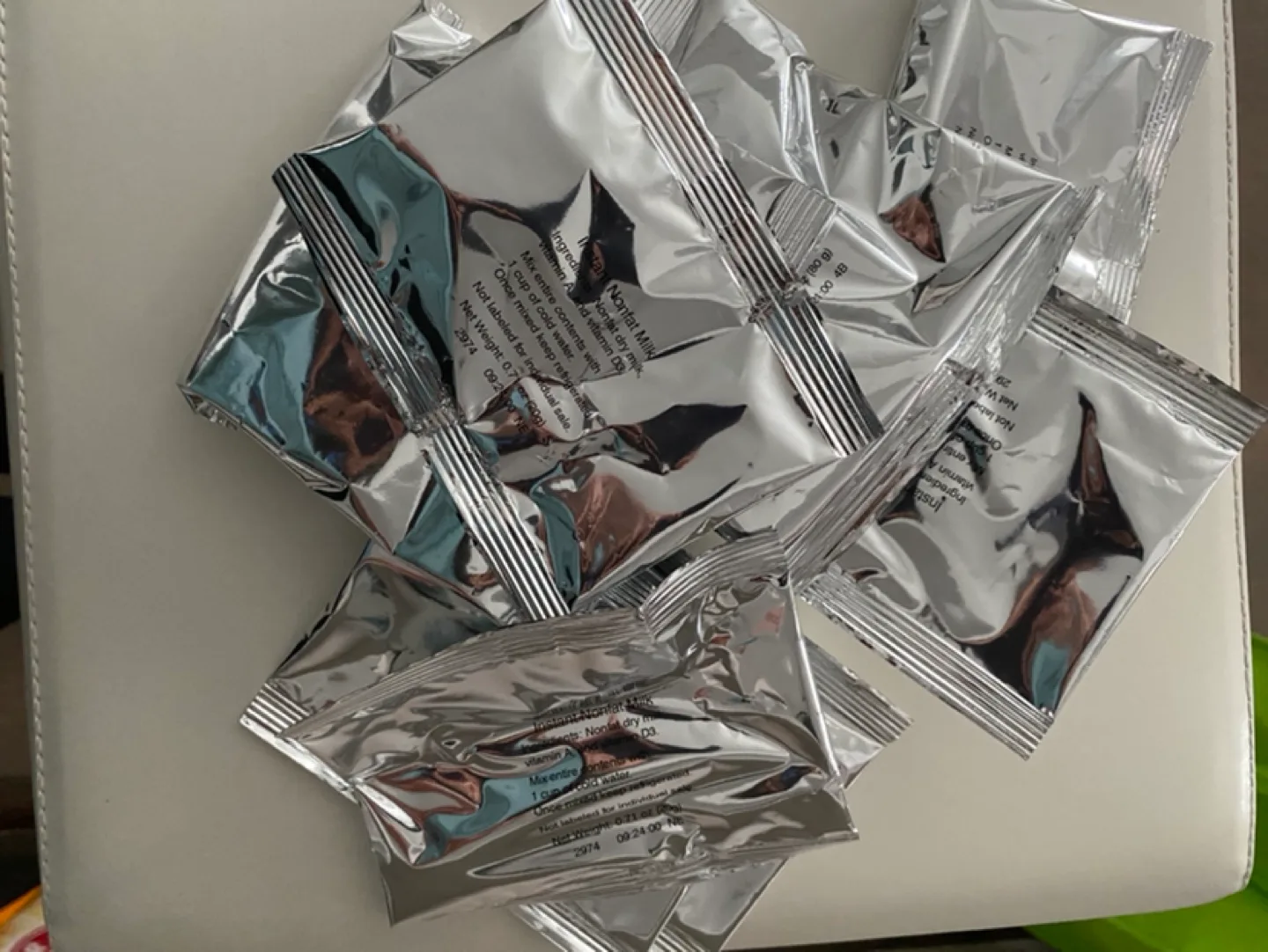 Bulk Instant Nonfat Dry Milk Packets #freecycle thumbnail