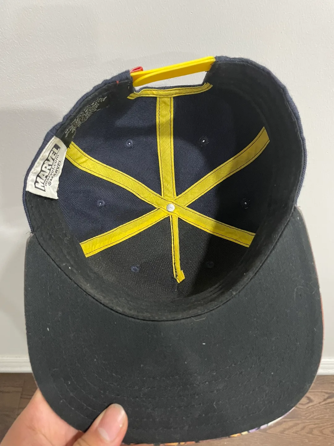 X-Men Marvel Snapback Hat image indicator(3)