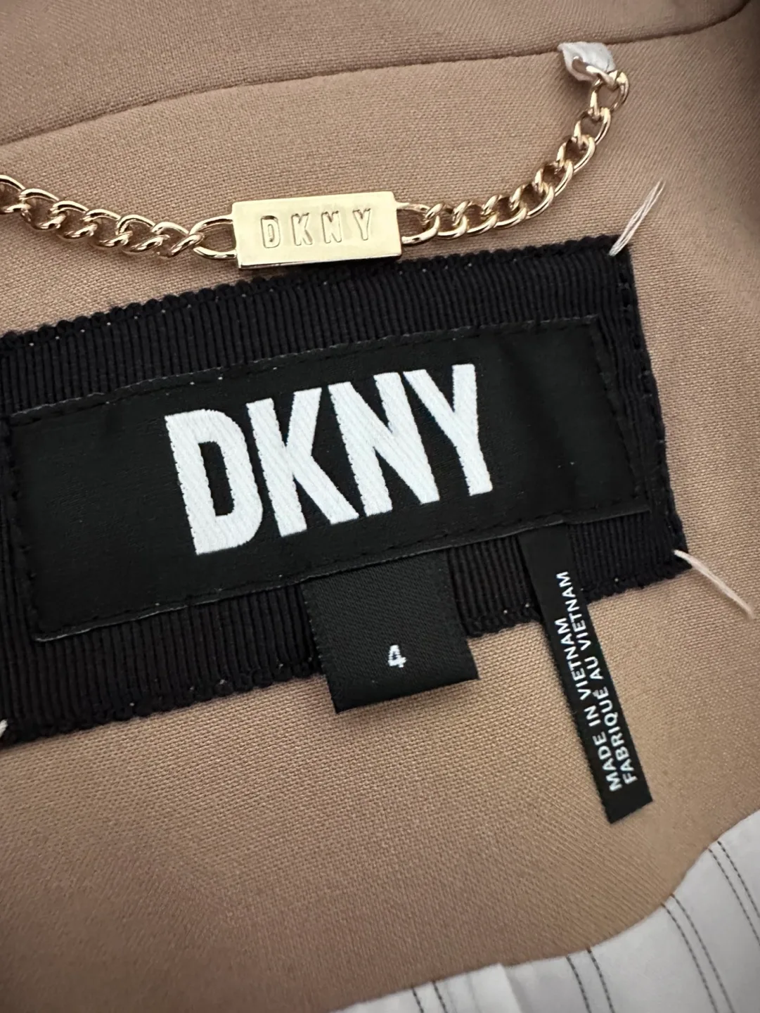 DKNY Taupe Blazer Size 4 image indicator(4)