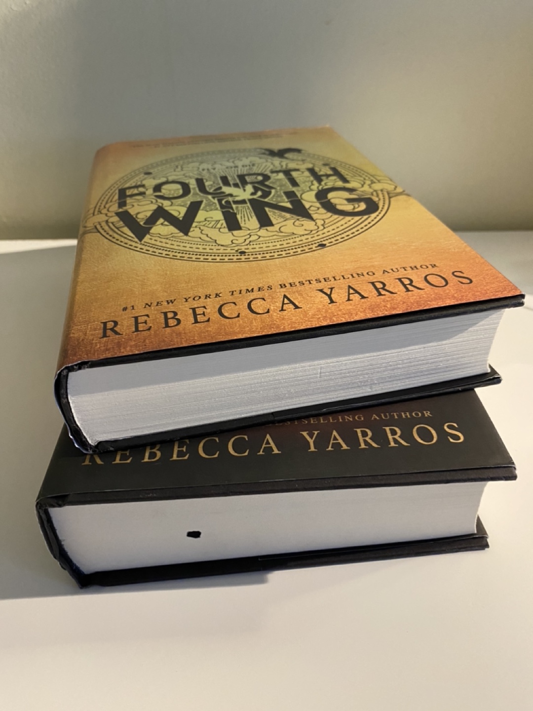 Rebecca Yarros - Fourth Wing & Iron Flame - photo 2