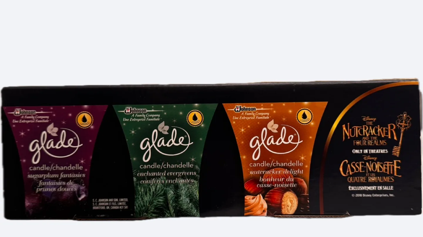 Glade Disney Nutcracker Limited Edition 3-Pack Candles image indicator(3)