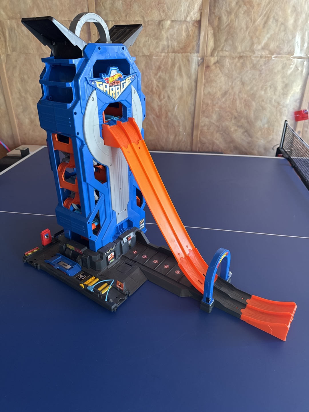 Hot Wheels Mega Garage Playset - photo 2