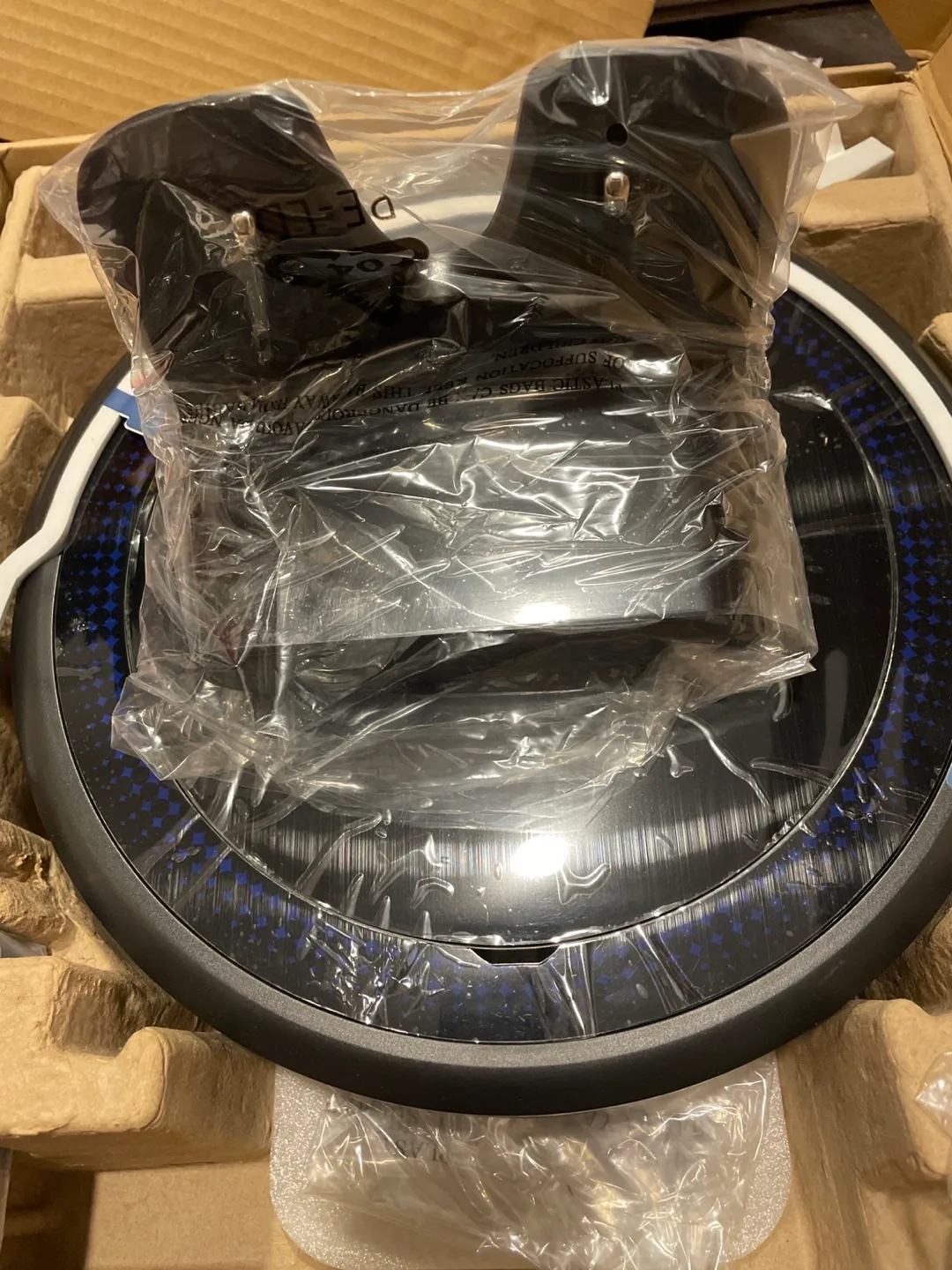 Robit V7S Pro Robot Vacuum Cleaner - Brand New in Box image indicator(2)