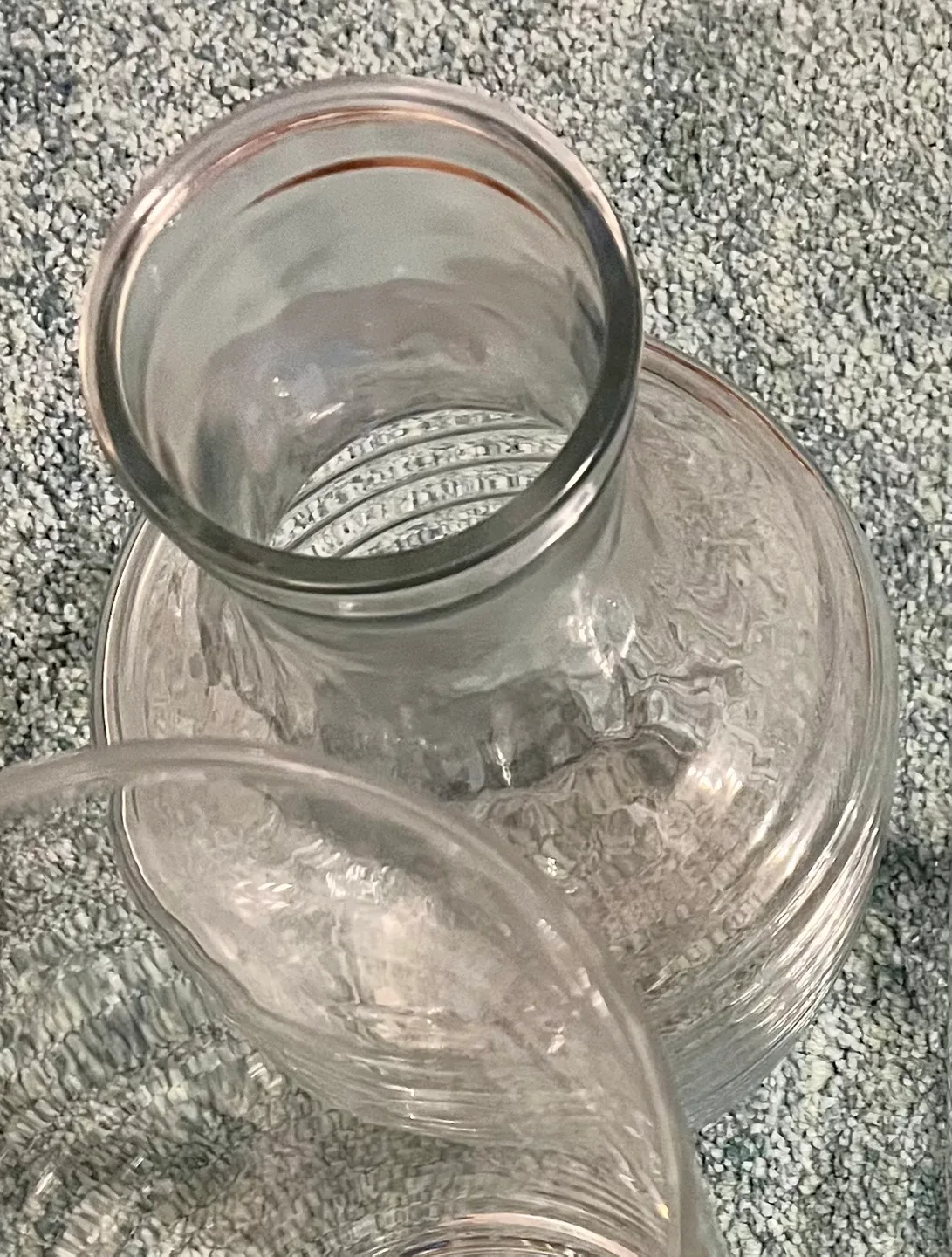 Clear Glass Vase, 8.5" Tall image indicator(2)