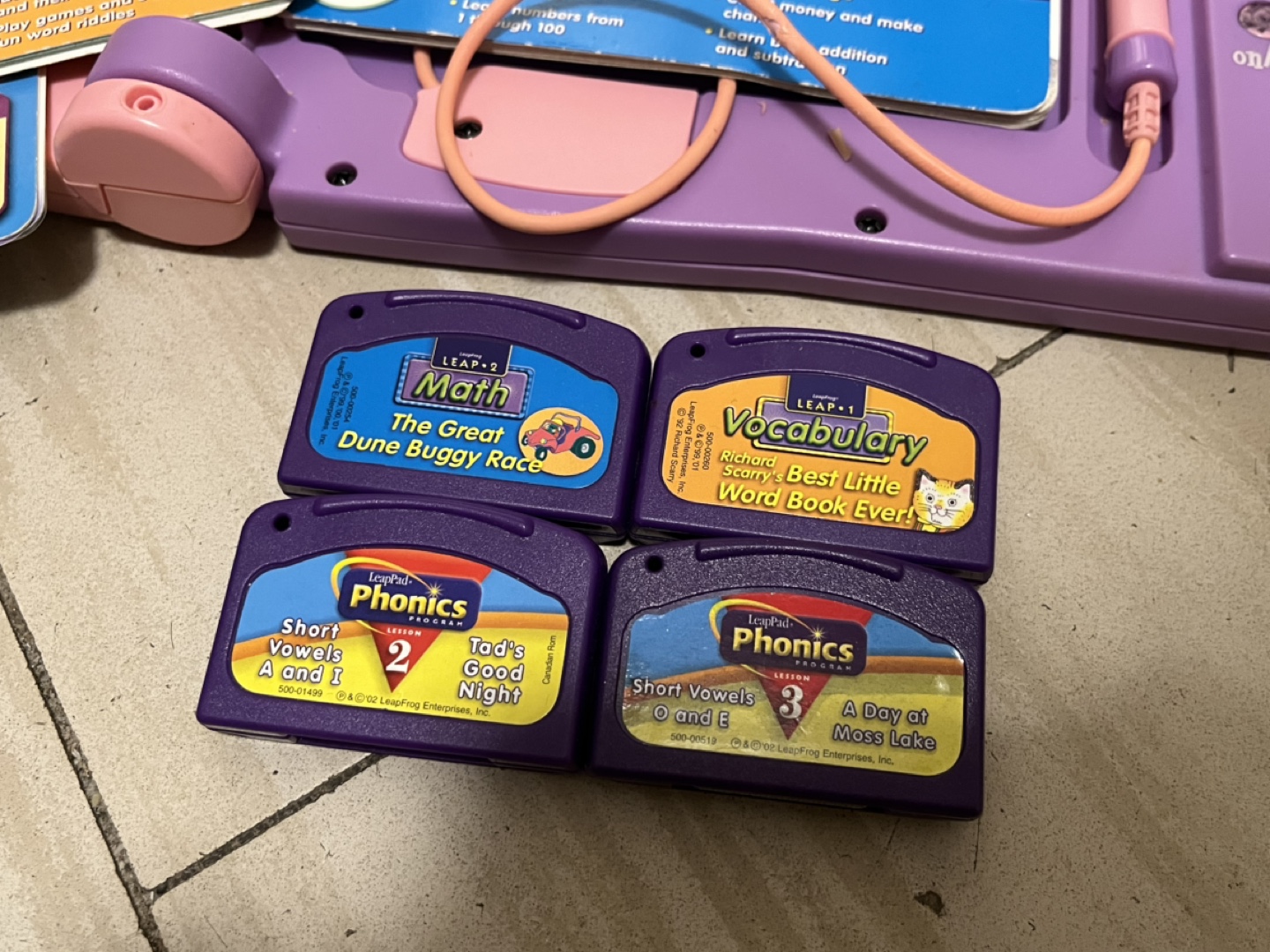 LeapFrog LeapPad System 🍀🐸 4 Cartridges and Books #FreeCycle - photo 2
