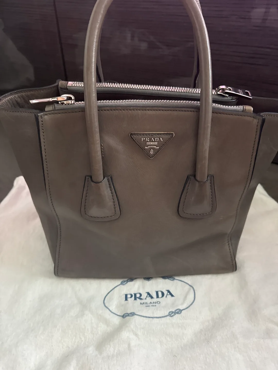Prada Grey Leather Handbag image indicator(9)