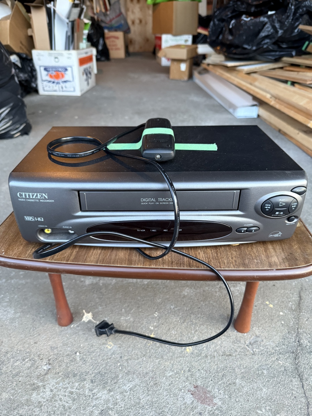Lot of Three VHS Players: Magasonic, Toshiba, and Citizen - photo 2