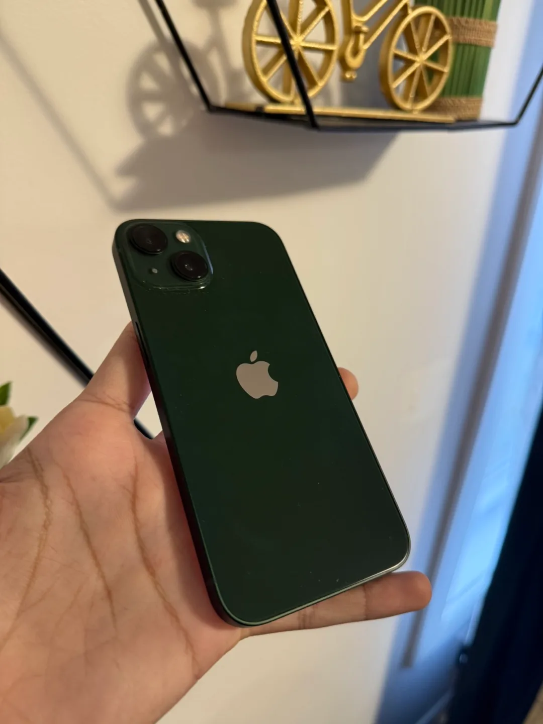 iPhone 13 128GB - Midnight Green image indicator(6)