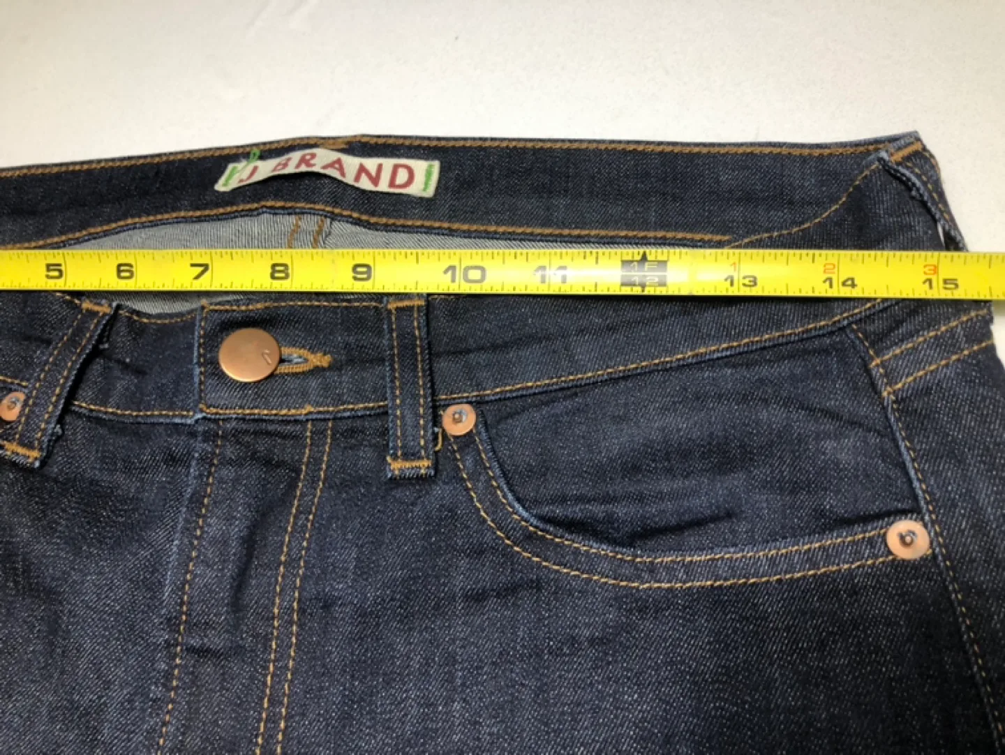 J Brand Gigi cropped dark wash jeans - size 27 image indicator(7)