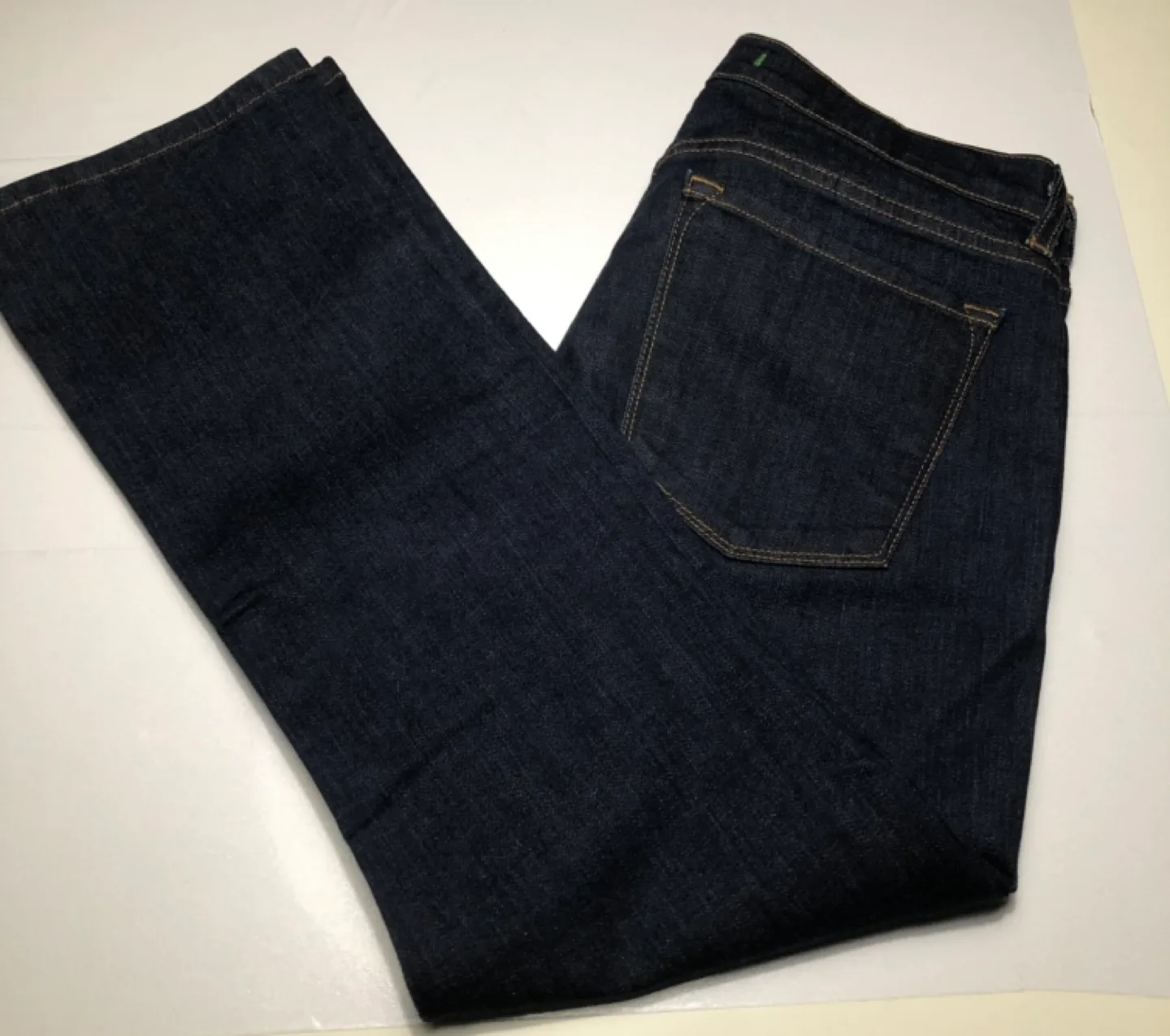 J Brand Gigi cropped dark wash jeans - size 27 image indicator(10)