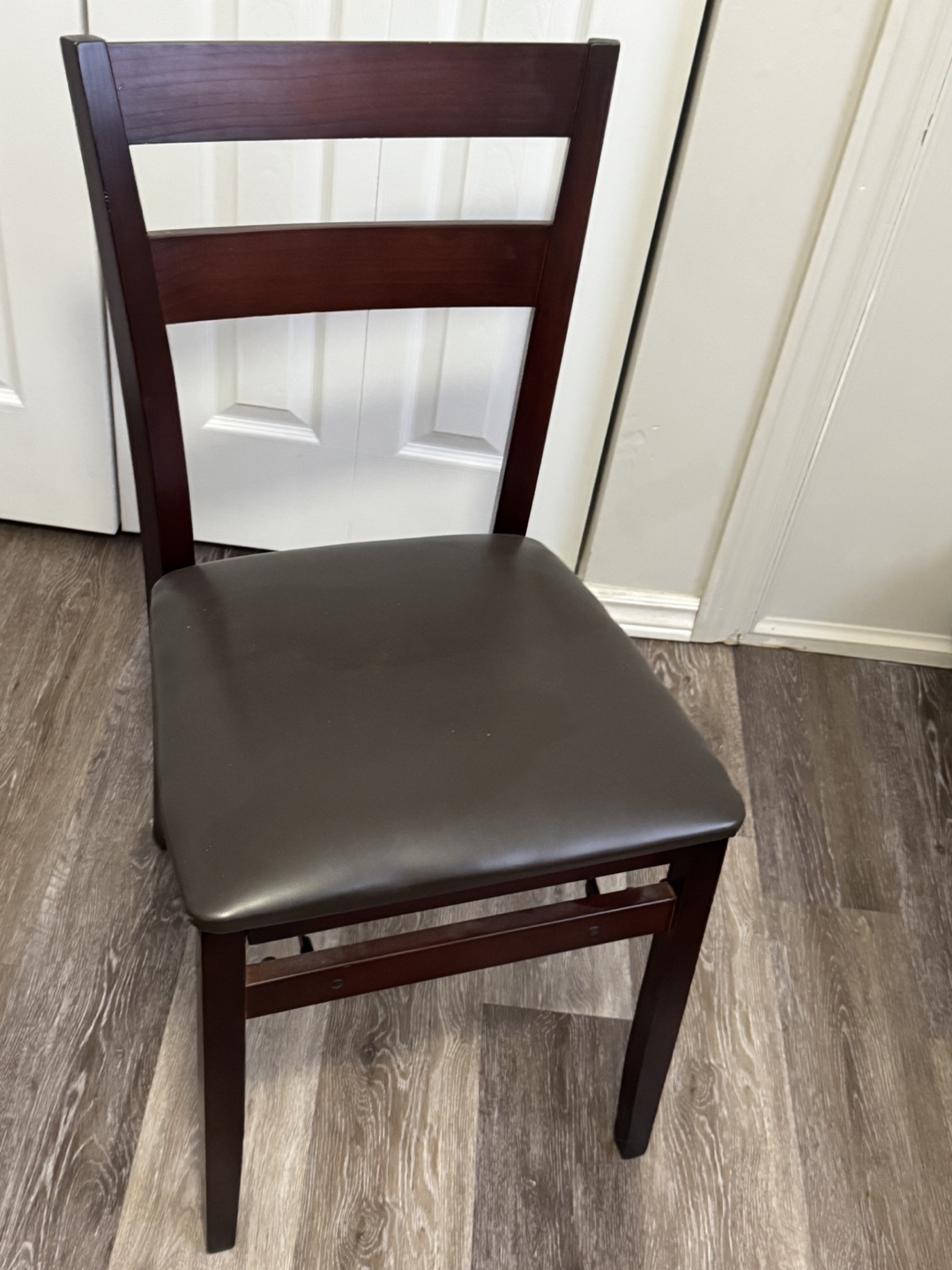 Chair with Brown Vinyl Seat - photo 3
