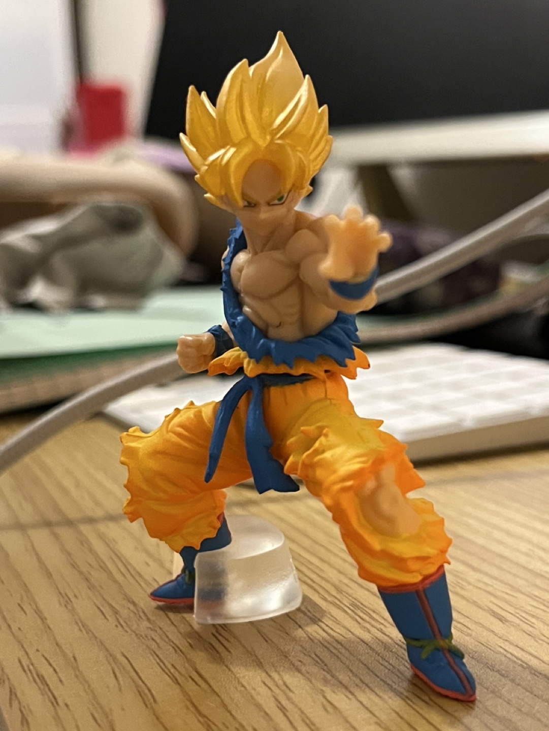 Super Saiyan Goku Mini Figurine from Japan