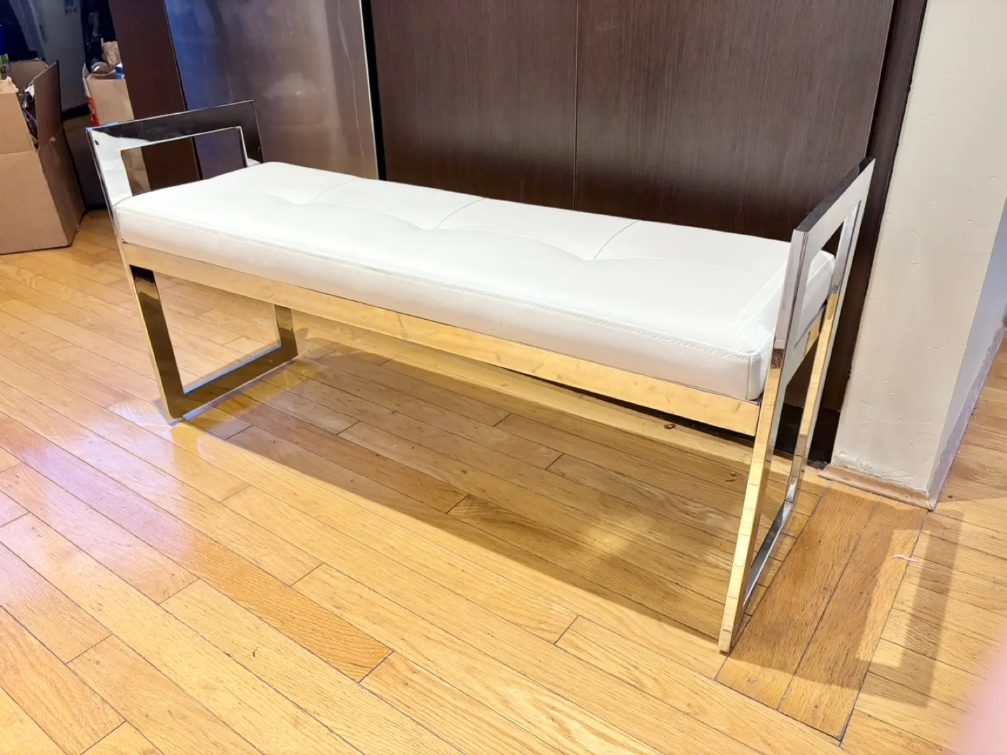 🤍bouclair white upholstered silver frame cushioned entry bench image indicator(5)
