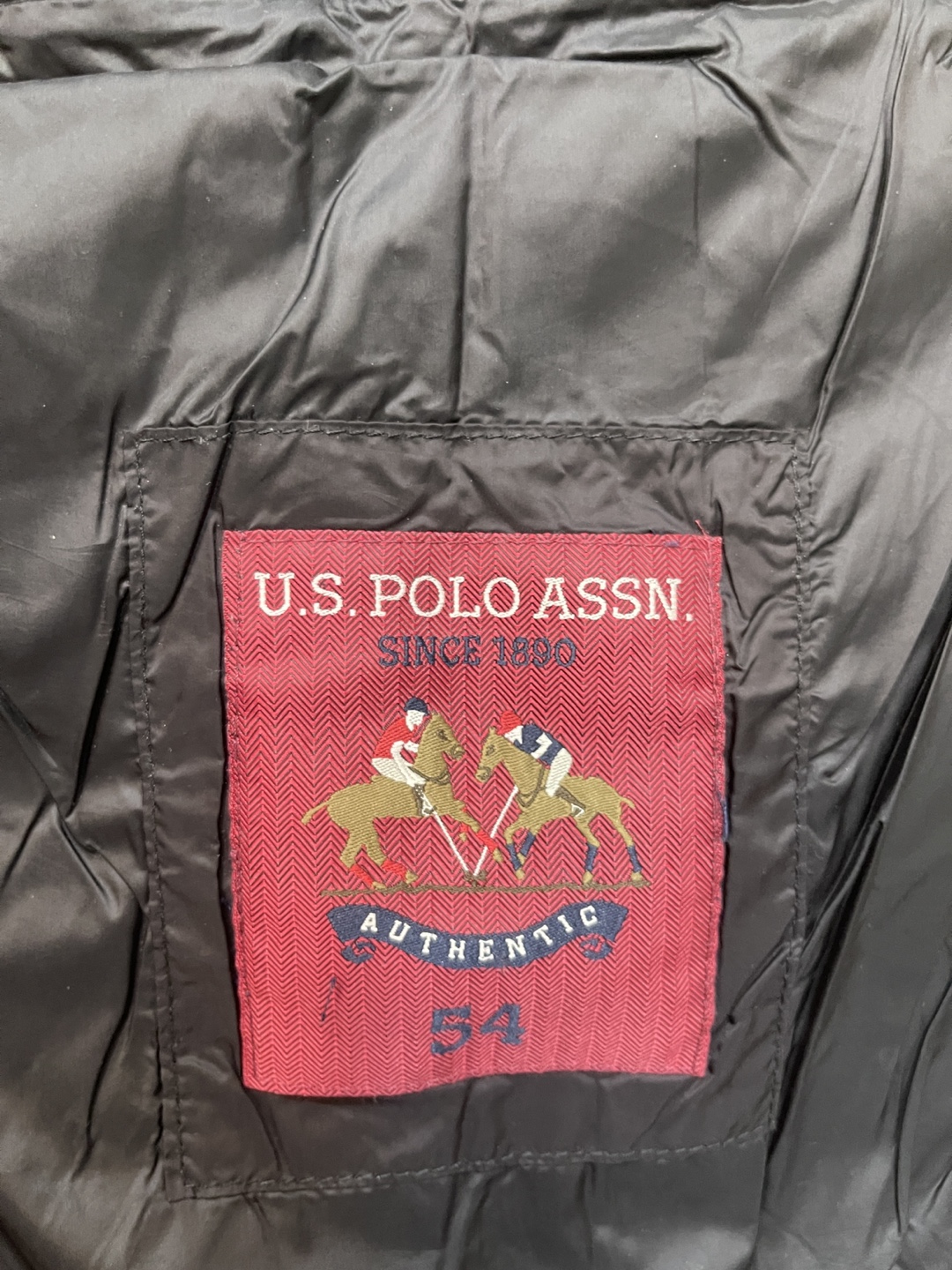 U.S. Polo Assn. Men's Black Puffer Jacket Size 54 - photo 3