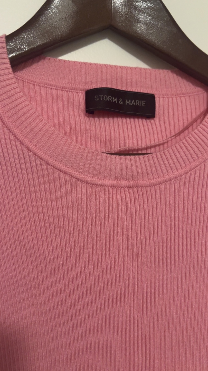 Pink Ribbed Knit Top - Size M - photo 3