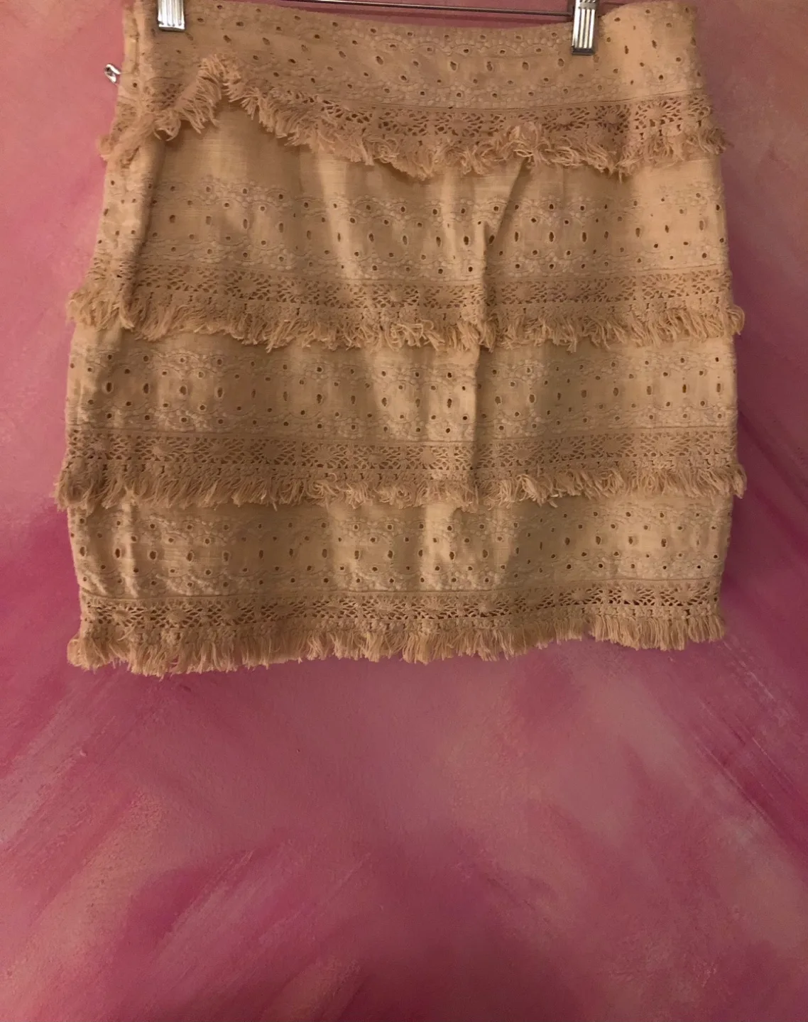 Cream eyelet lace tiered skirt - Size 10 #freecycle thumbnail