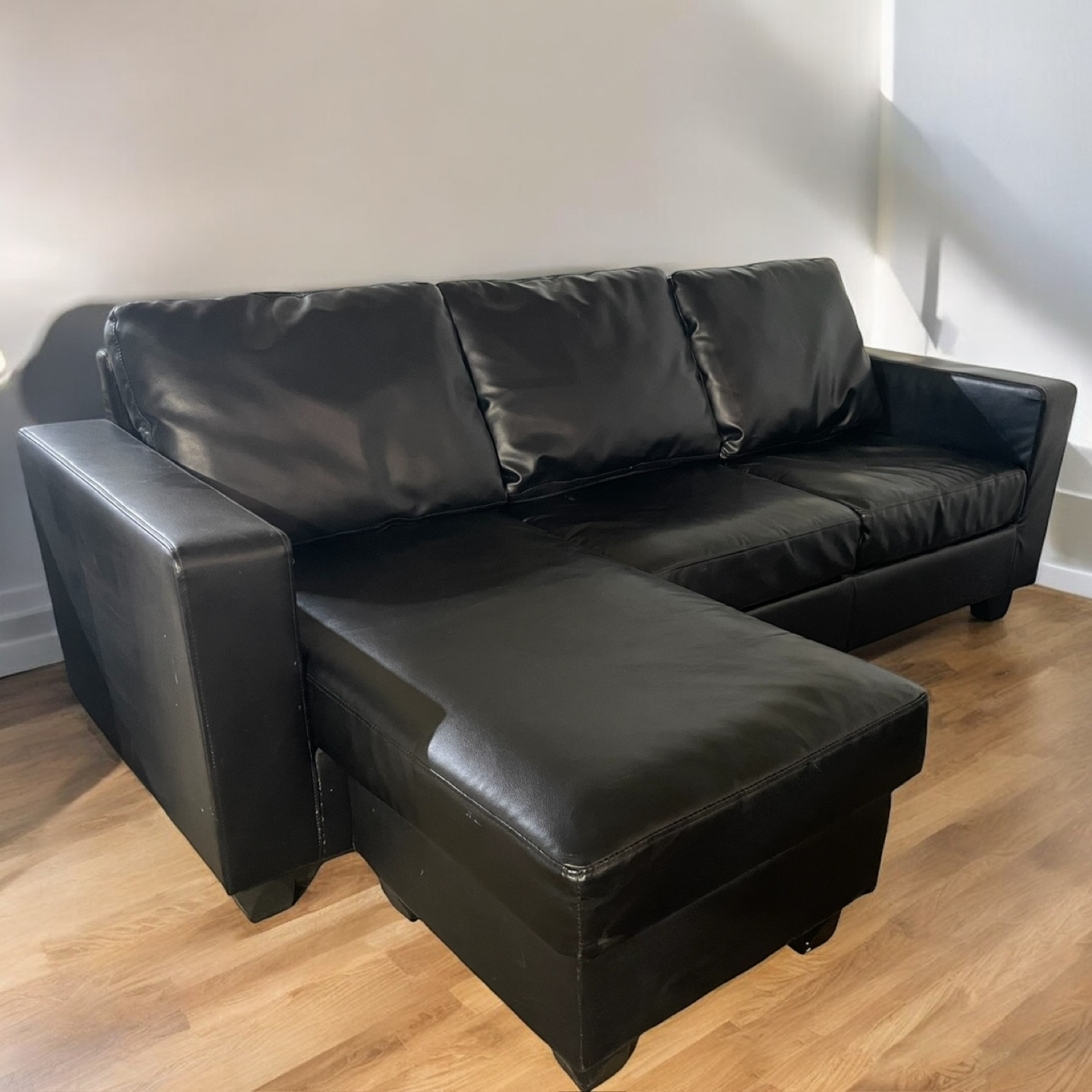 L-Shaped Sectional Sofa with Armchair - photo 2