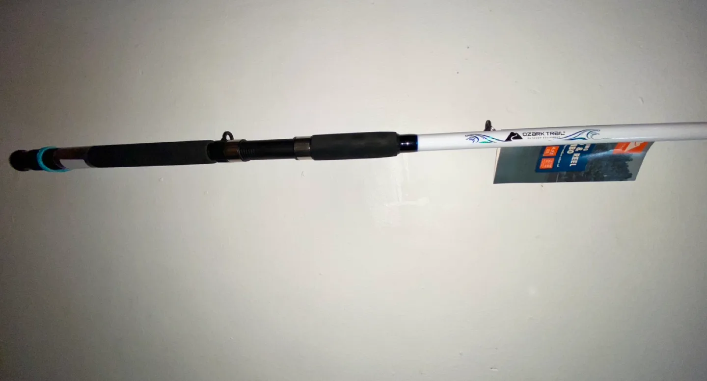 Ozark Trail spinning rod 8’0 ft thumbnail
