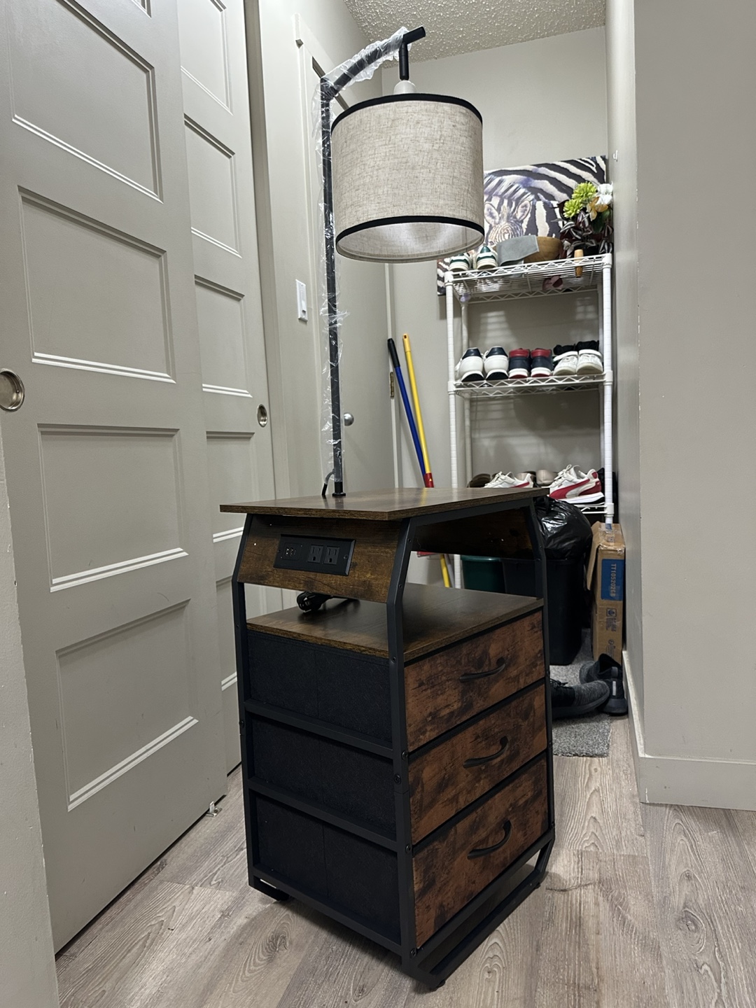 brand new runjuly nightstand with an integrated lamp - photo 5