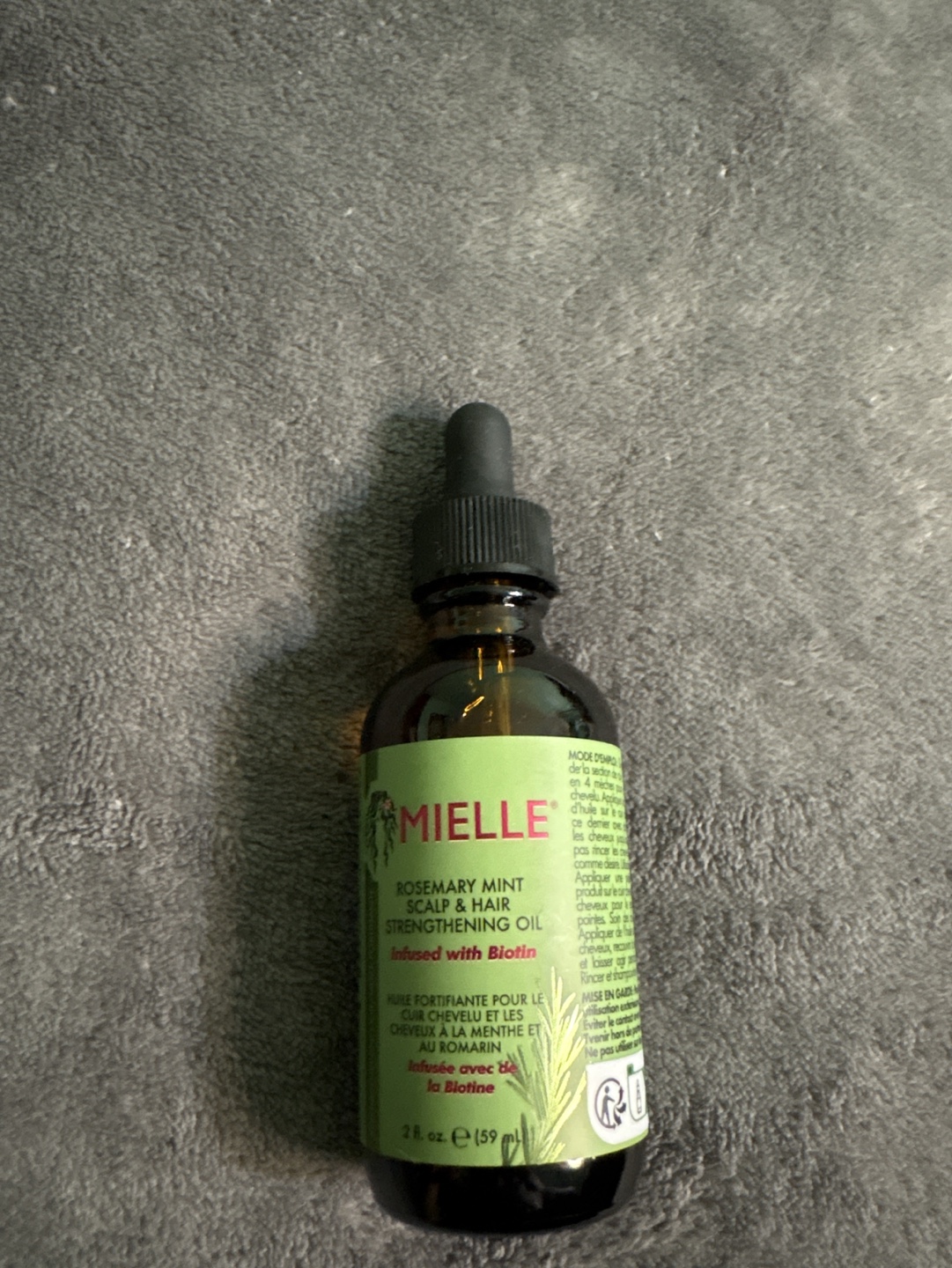 Mielle Rosemary Mint Scalp & Hair Strengthening Oil