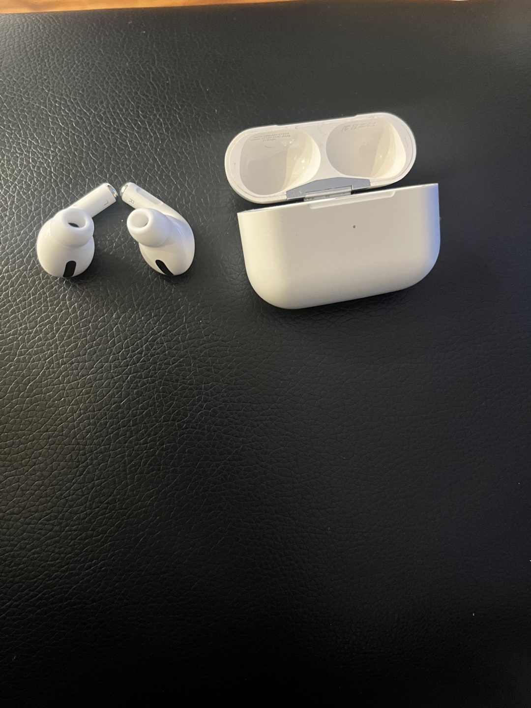 AirPod pro - photo 4