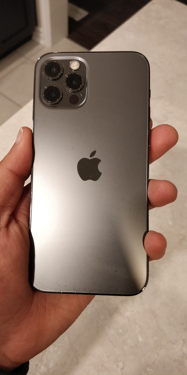 iPhone 12 Pro - 128 GB - Graphite - photo 2