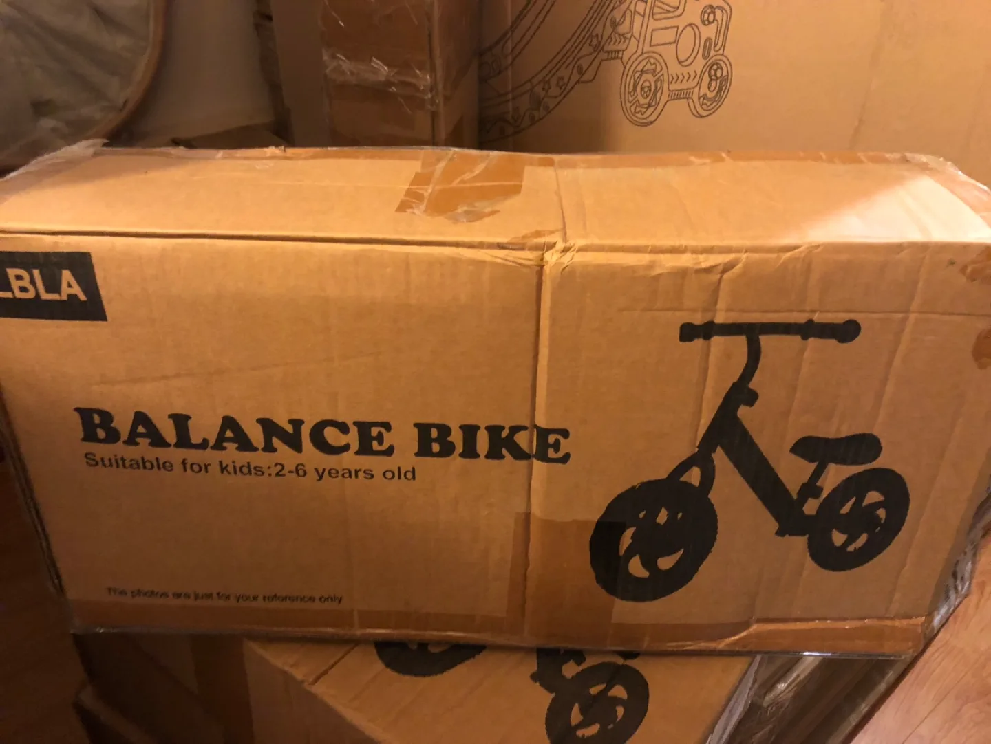 Kids Balance Bike, No Pedal Toddler Bike with Carbon Steel Frame image indicator(4)