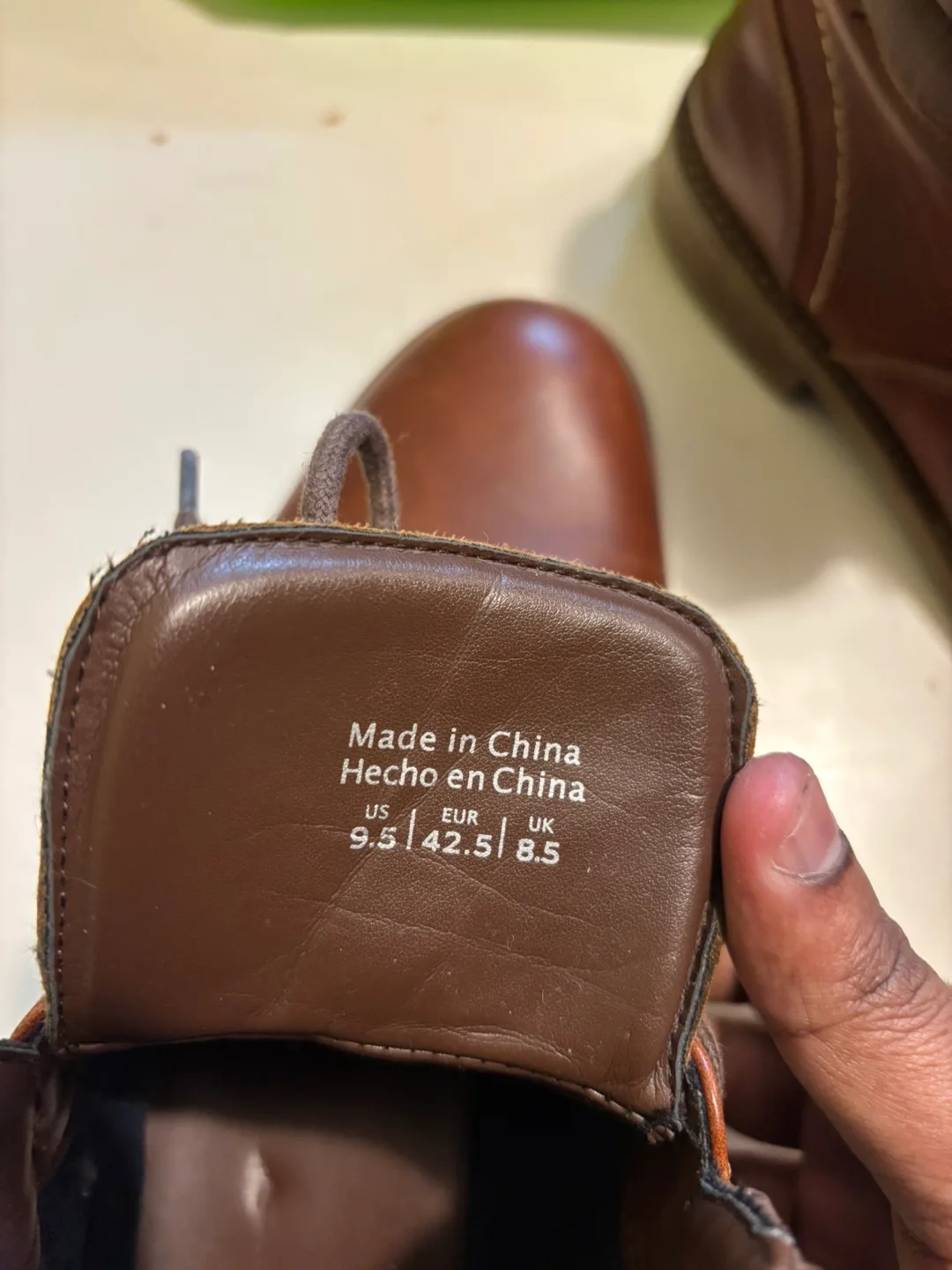 Men's Brown Leather Boots Size 9.5 image indicator(2)