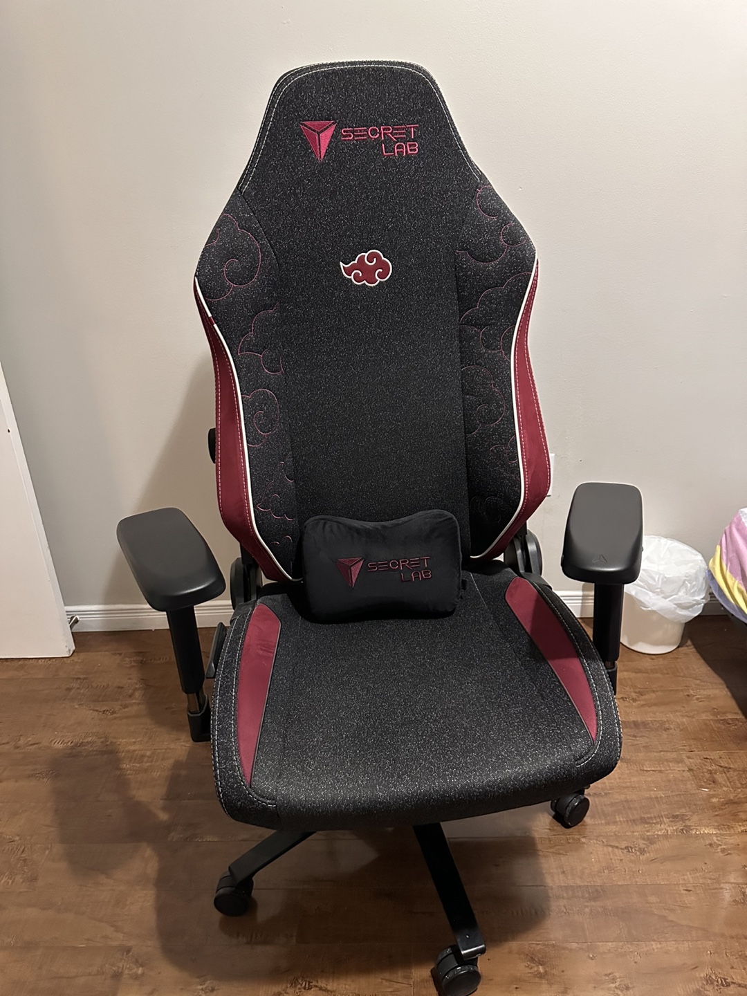 Secretlab akatsuki Edition Gaming Chair